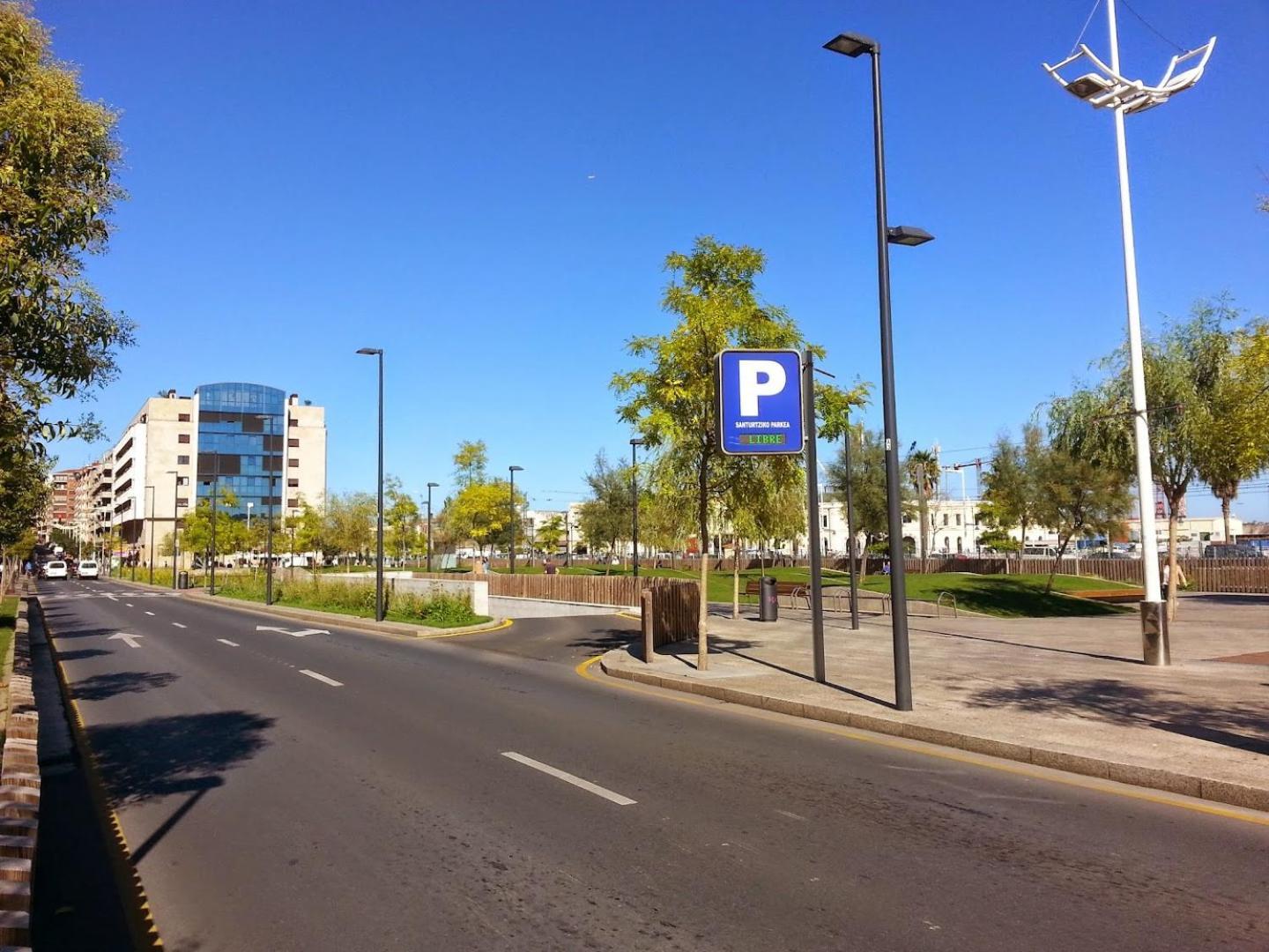 Exclusivo "Gran Bilbao" Suite Deluxe Parking Opcional Santurtzi Exterior photo